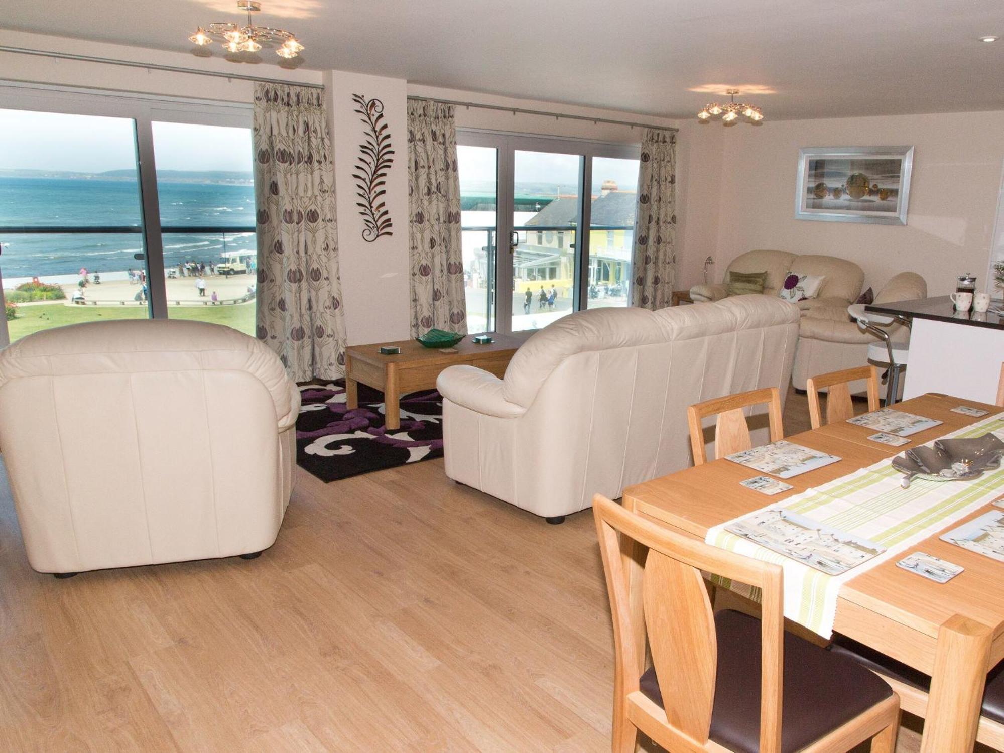 Apartment 11 - Latitude 51 Westward Ho!  Kültér fotó